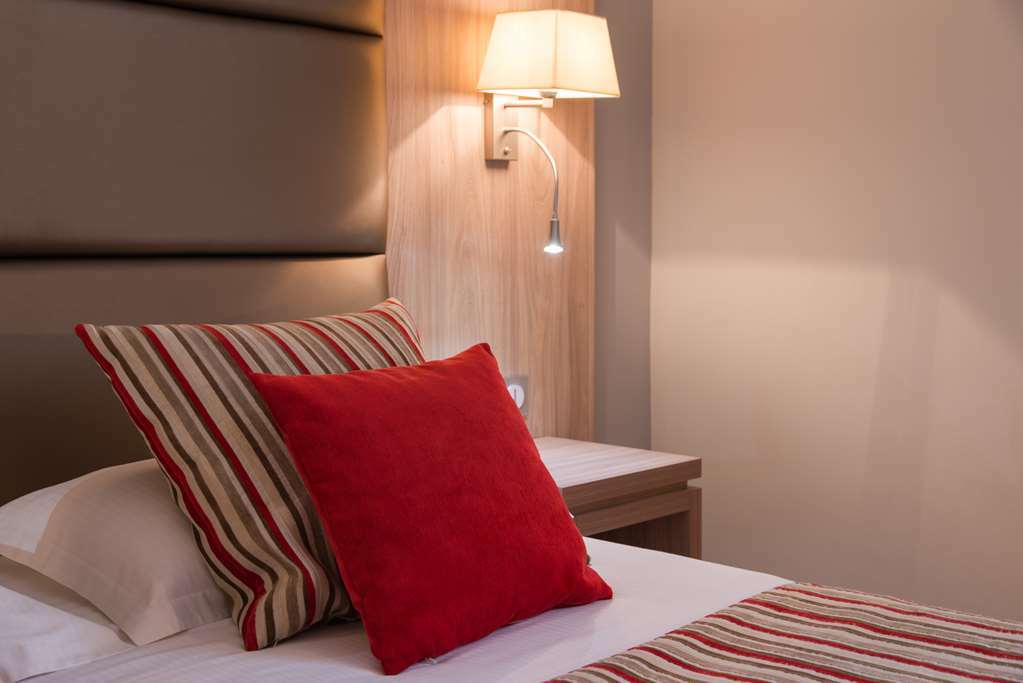 Hotel Mireille Arles Servis gambar